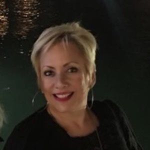 Meet your Posher, Beatriz